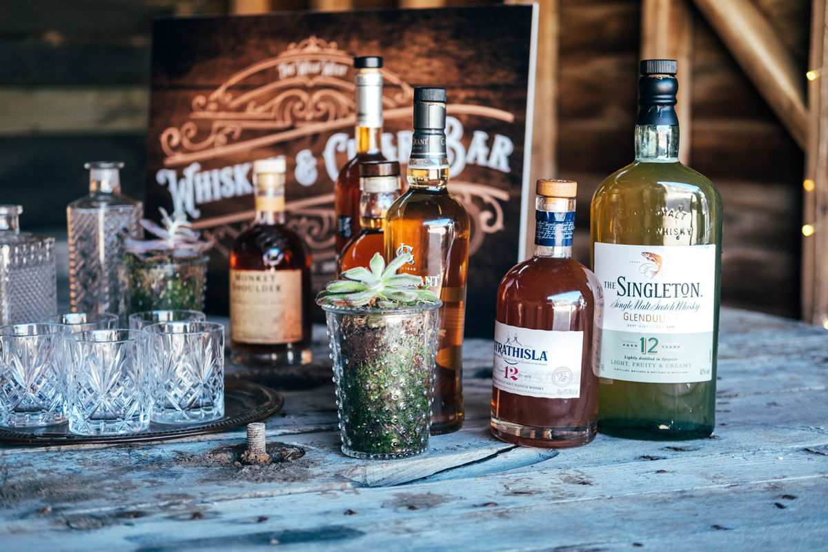 16 Whisky and roses bridal editorial - Whisky and Roses: A Delightful Barn Wedding Editorial 16 Whisky and roses bridal editorial