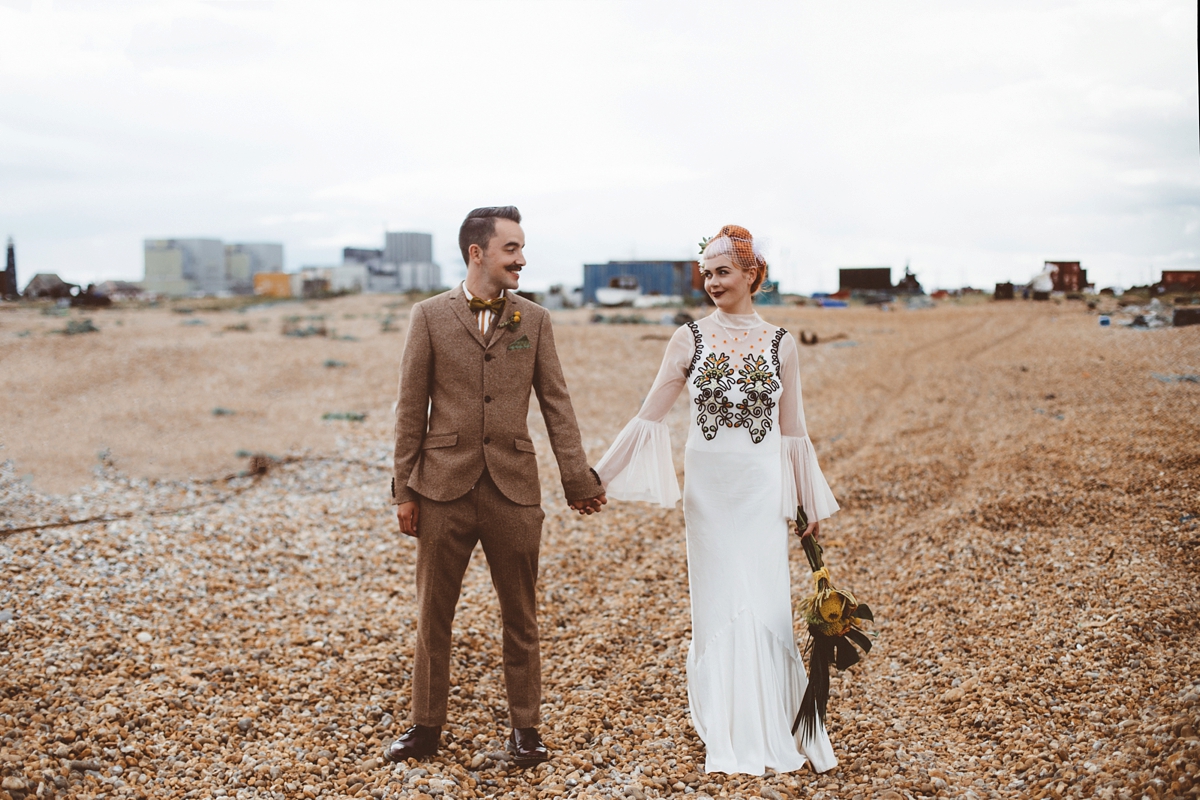 21 A quirky modern and colourful disused lighthouse wedding