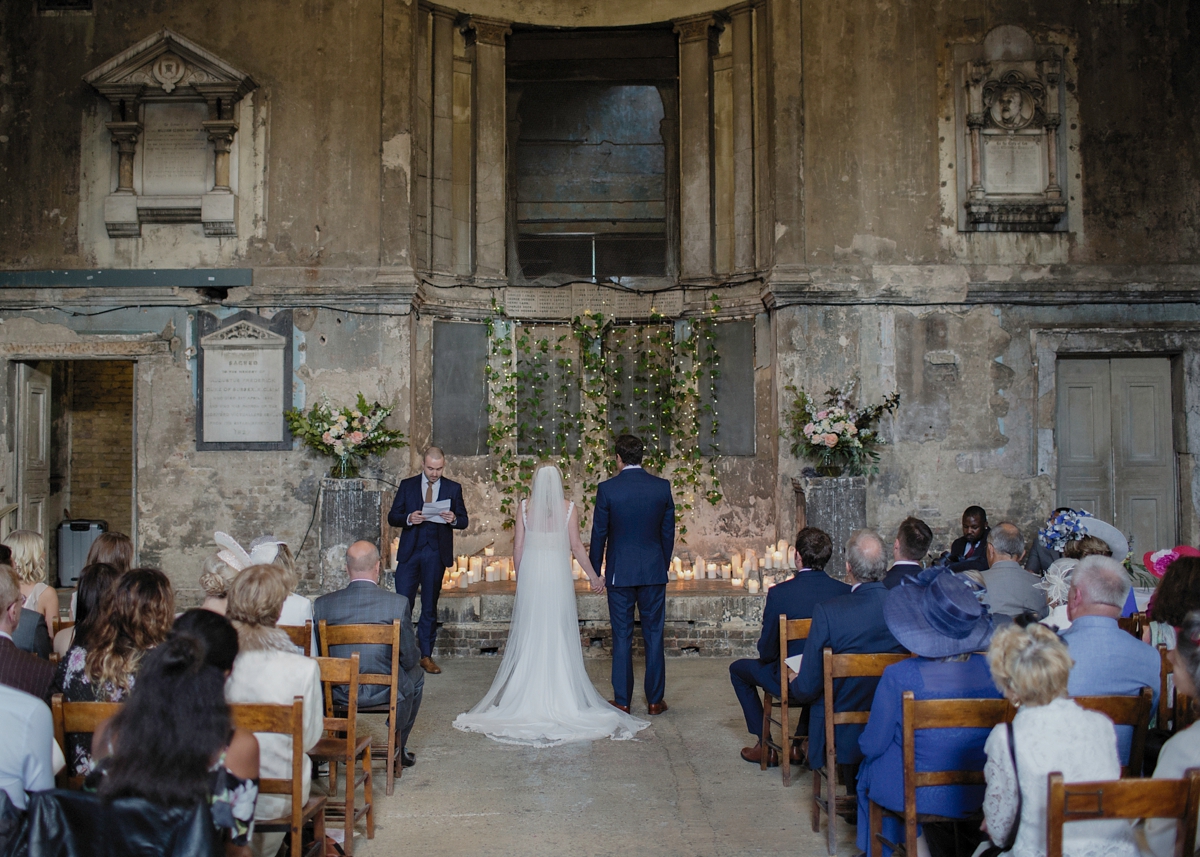 23 St Patrick by Pronovias for a first look urban East London wedding