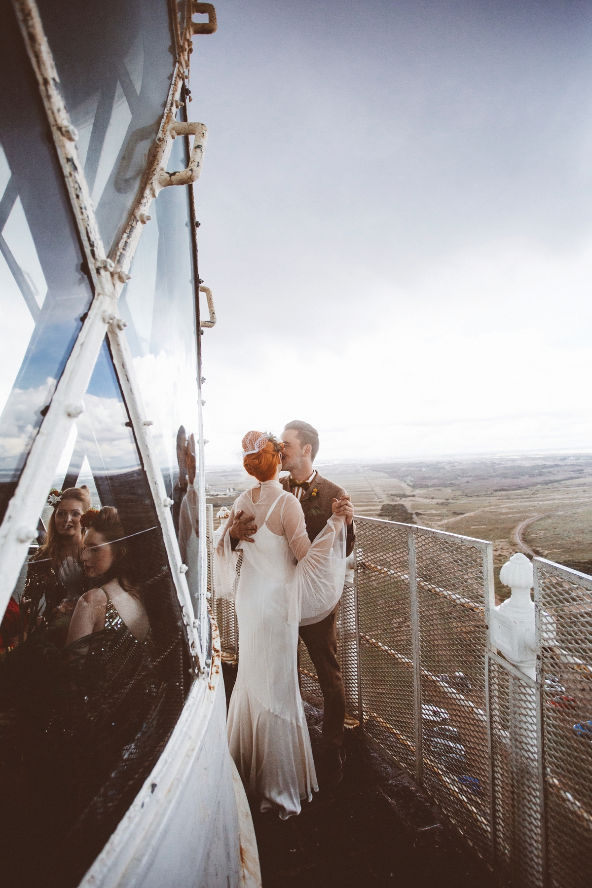 28 A quirky modern and colourful disused lighthouse wedding