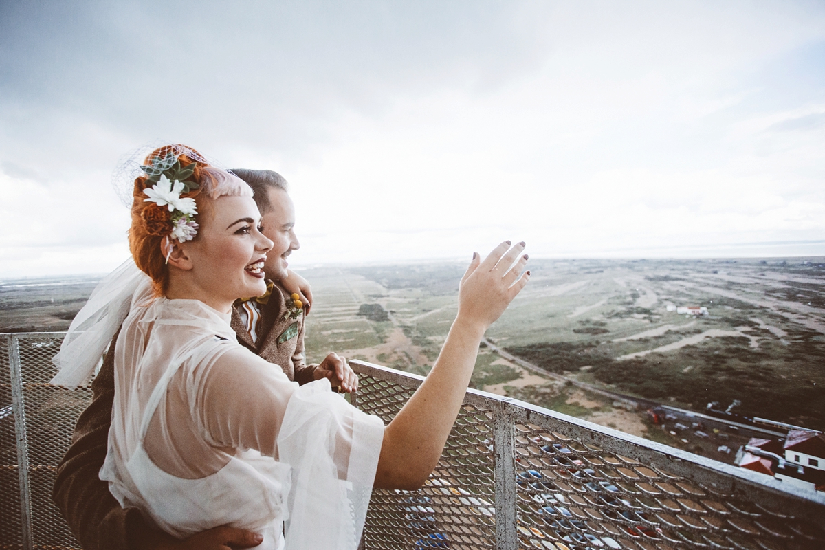 29 A quirky modern and colourful disused lighthouse wedding