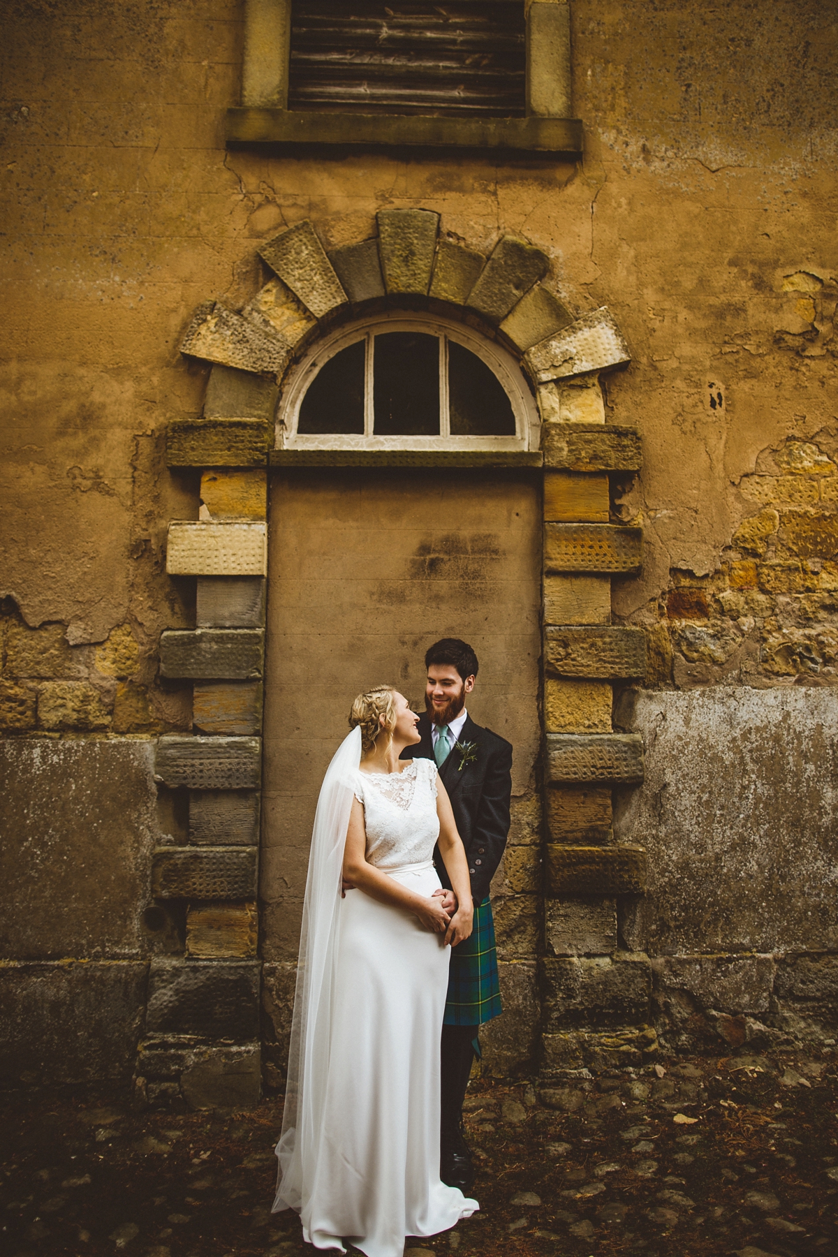 32 A Charlie Brear bride for a country house tipi wedding