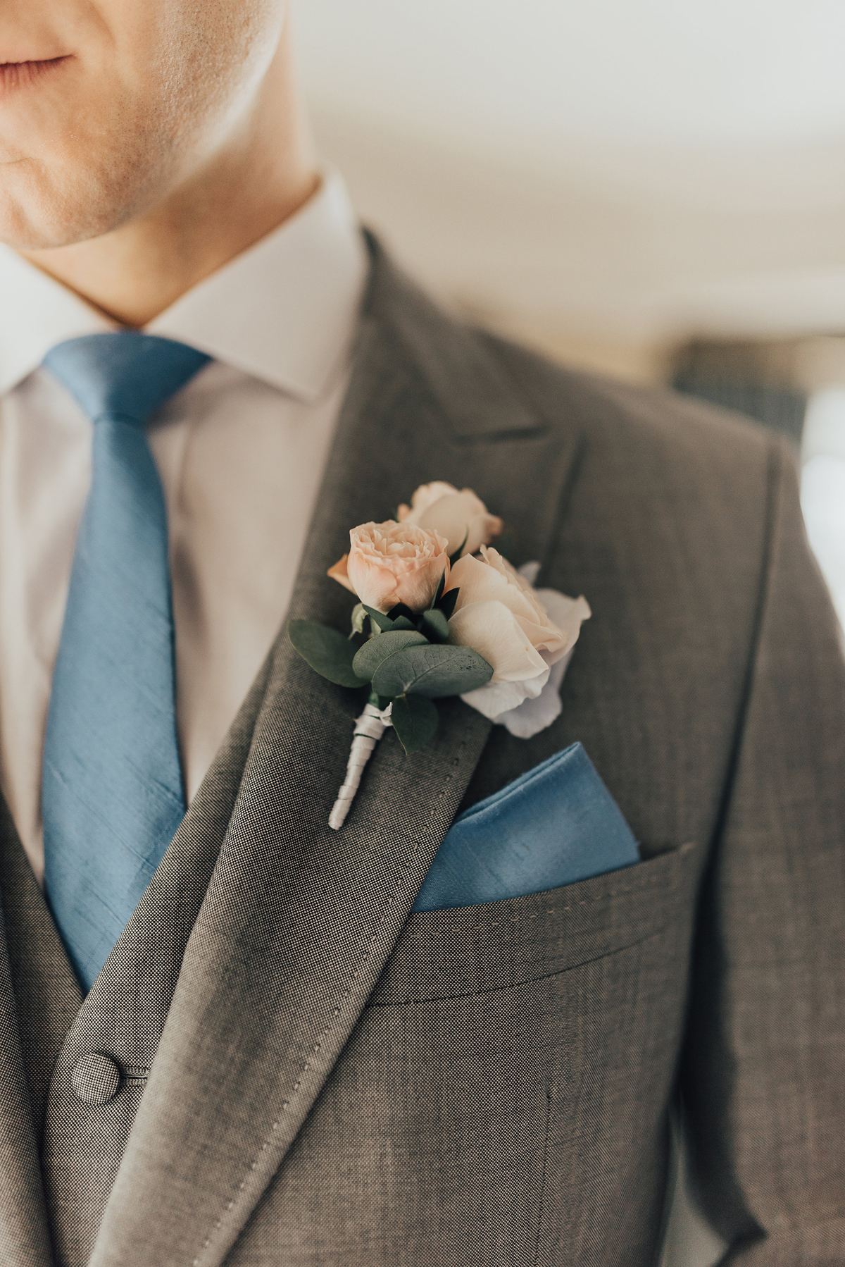 32 Something Blue wedding and bridal inspiration with a handpainted leather jacket