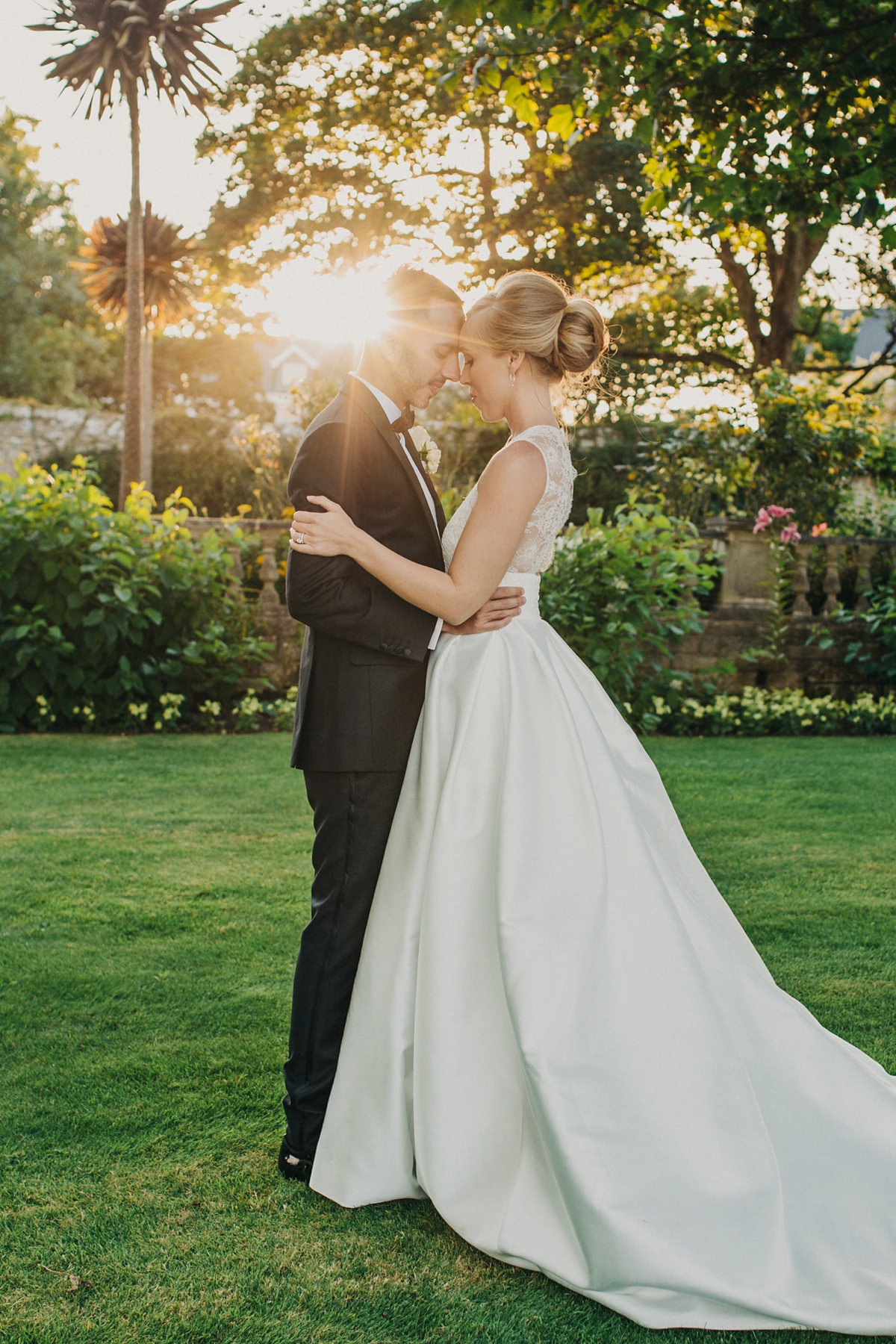 41 A Jesus Peiro gown for a Dorset castle wedding