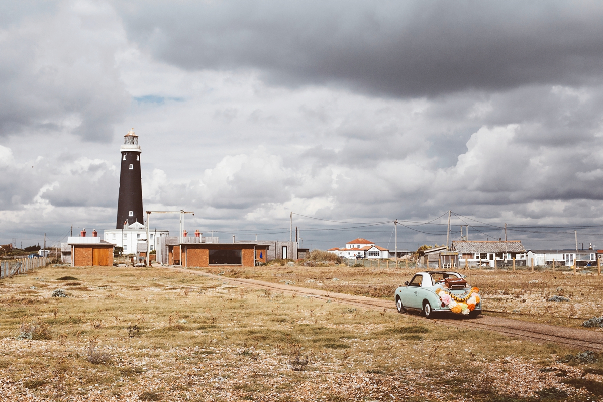 51 A quirky modern and colourful disused lighthouse wedding