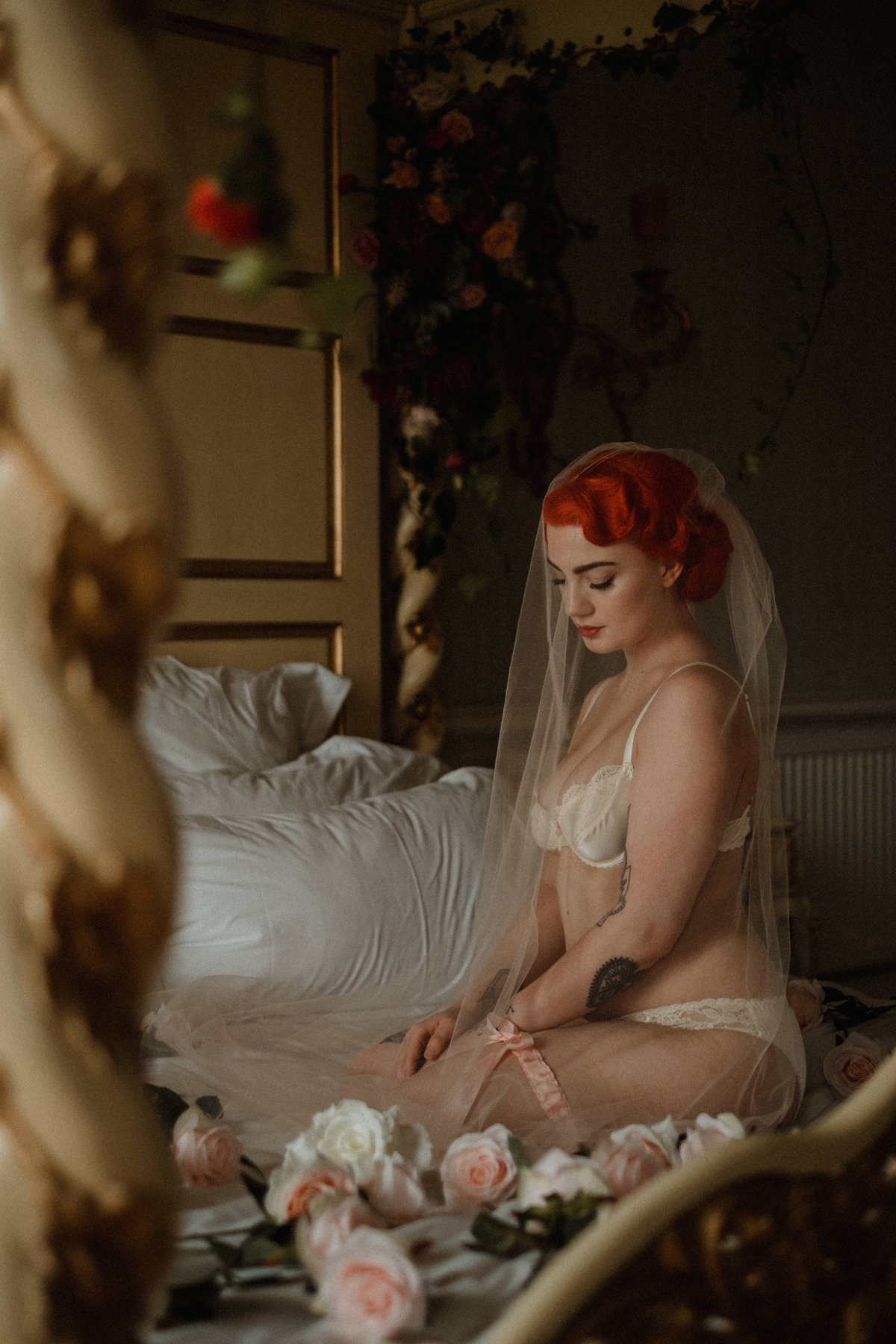 64 Tasteful elegant and glamorous retro inspired bridal boudoir