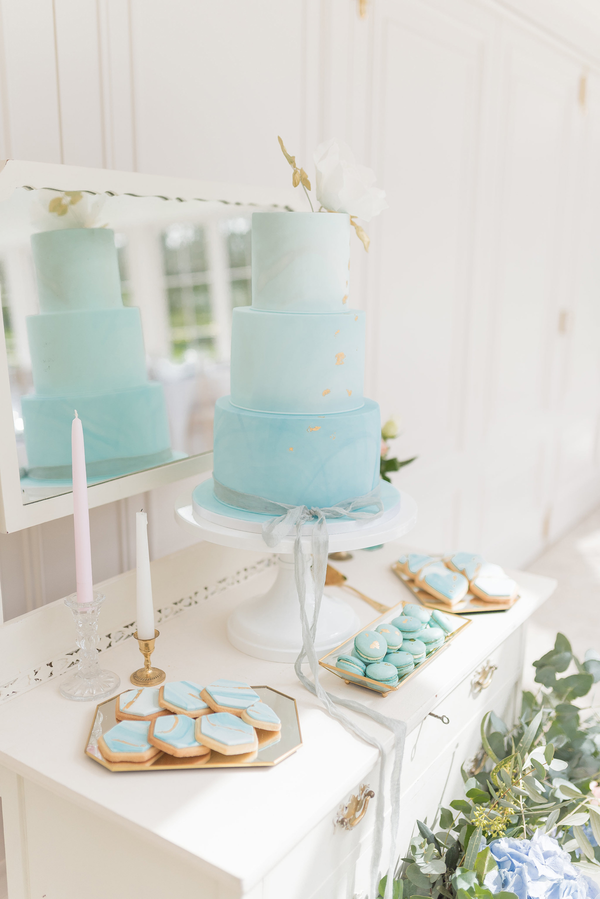 8 Something Blue wedding and bridal inspiration with a handpainted leather jacket