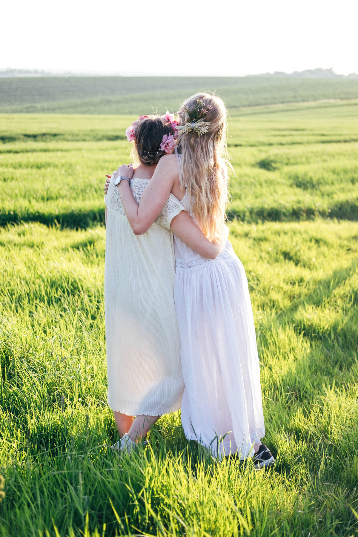 98 Whisky and roses bridal editorial - Whisky and Roses: A Delightful Barn Wedding Editorial 98 Whisky and roses bridal editorial