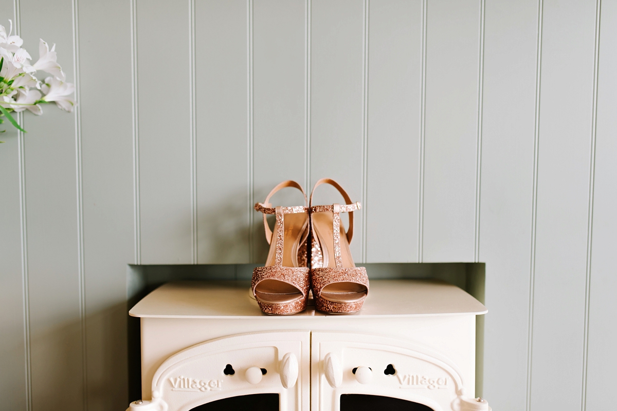 1 A Jenny Packham beaded gown for a lovely laidback country barn wedding