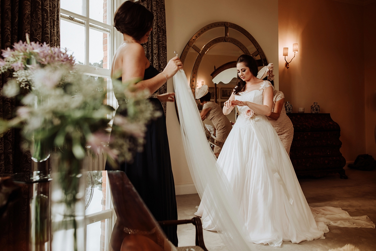 14 A Naomi Neoh bride and her romantic English Cheshire country house wedding