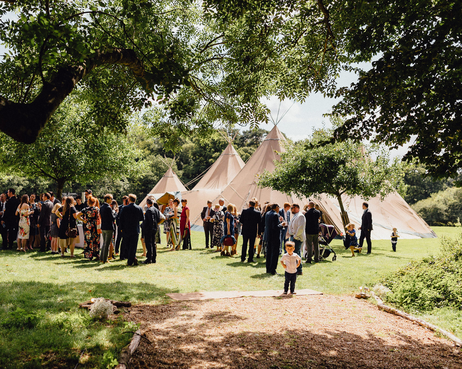 14 Festival wedding tipis