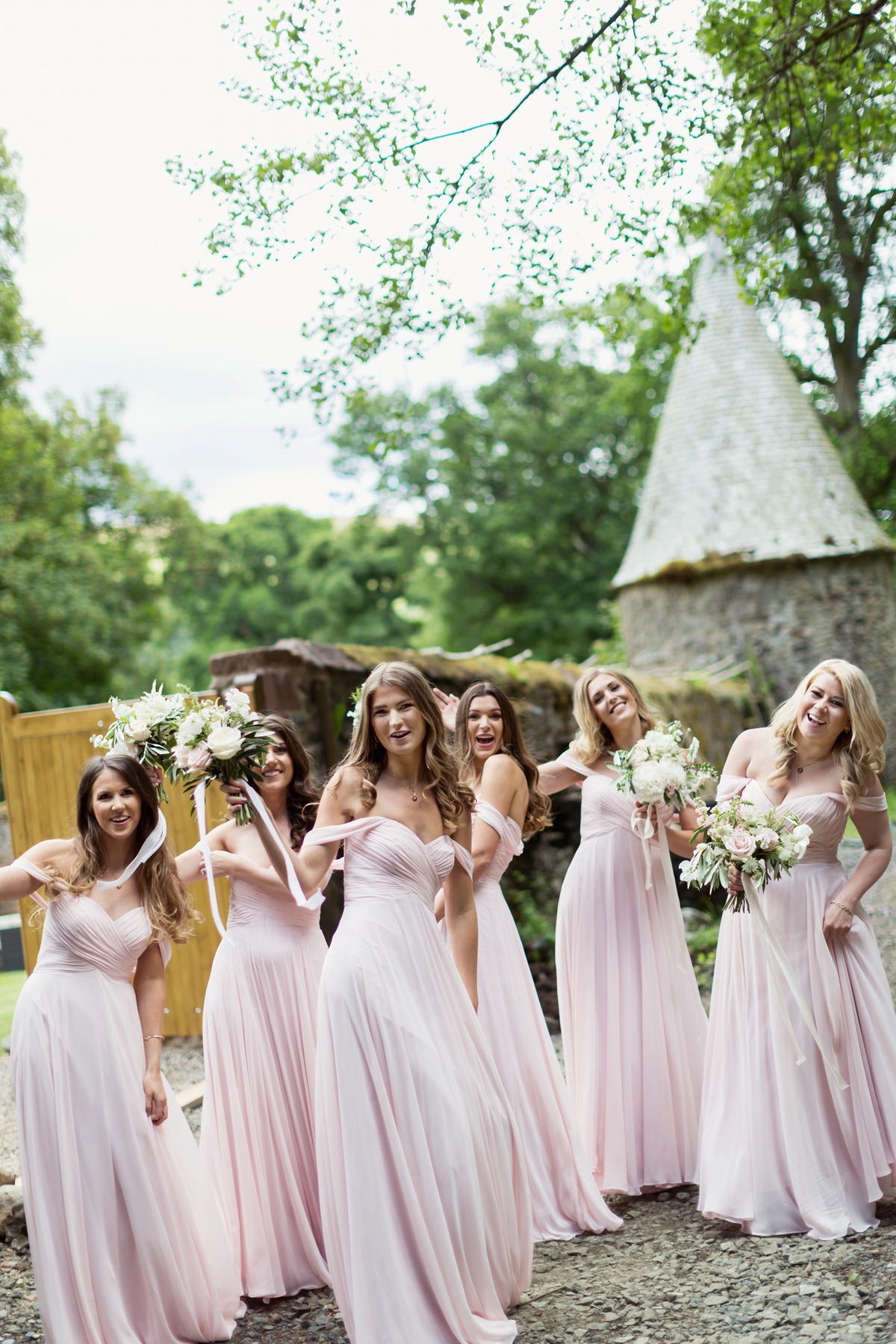 29 A Galia Lahav gown and accents of marble and gold for a scottish castle wedding