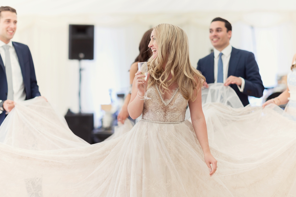 45 A Galia Lahav gown and accents of marble and gold for a scottish castle wedding
