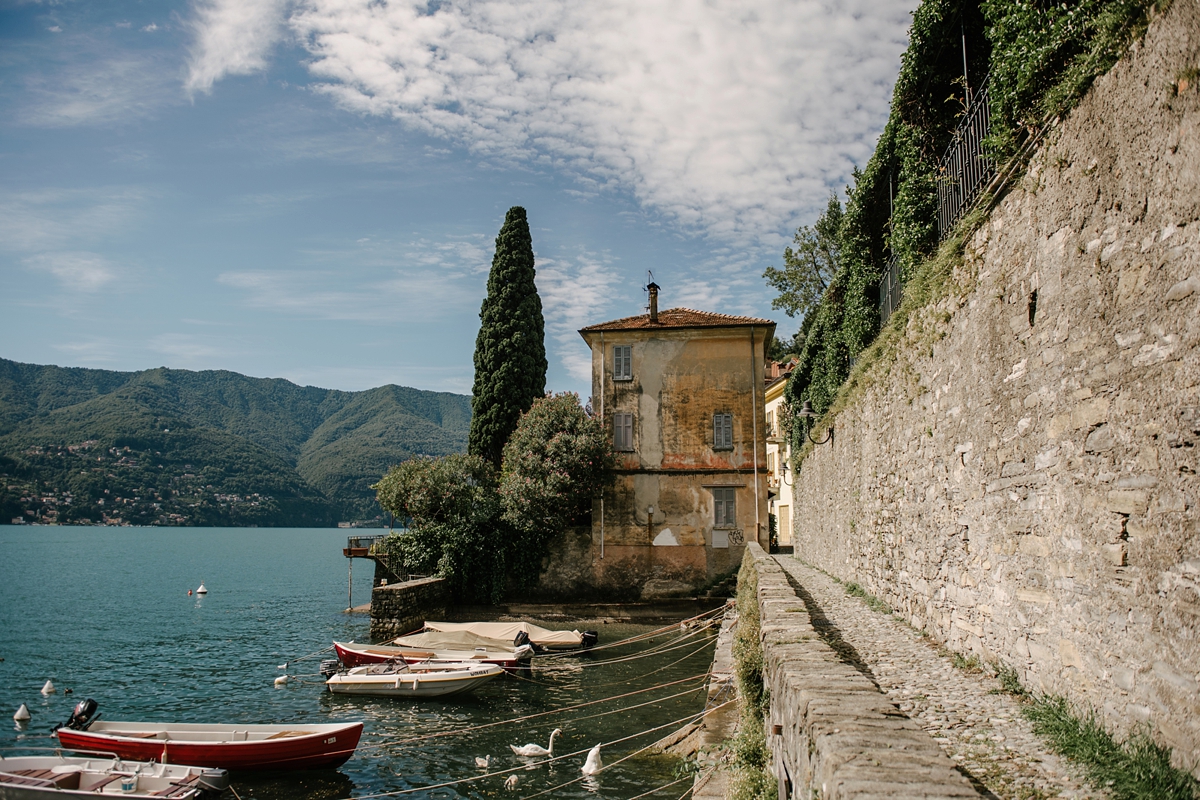 5 A Monique Lhuillier gown for a romantic summer villa wedding on Lake Como in Italy