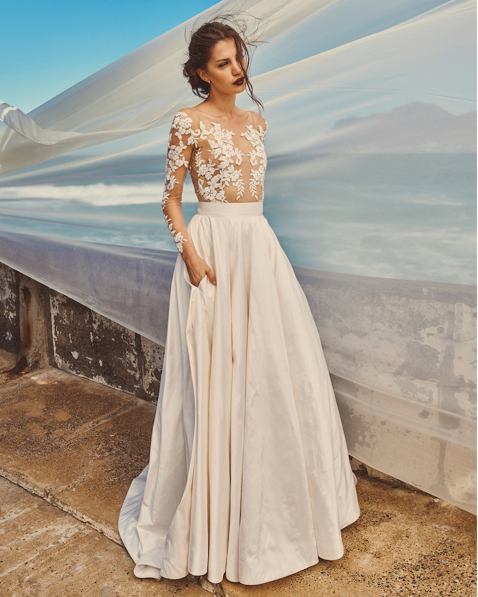 Elbeth Gillis T3017 Tara SK4117 Scarlet Front 2 - Elbeth Gillis - Luxuriously handcrafted couture wedding dresses, creating soft, feminine modern bridal wear Elbeth Gillis T3017 Tara SK4117 Scarlet Front 2