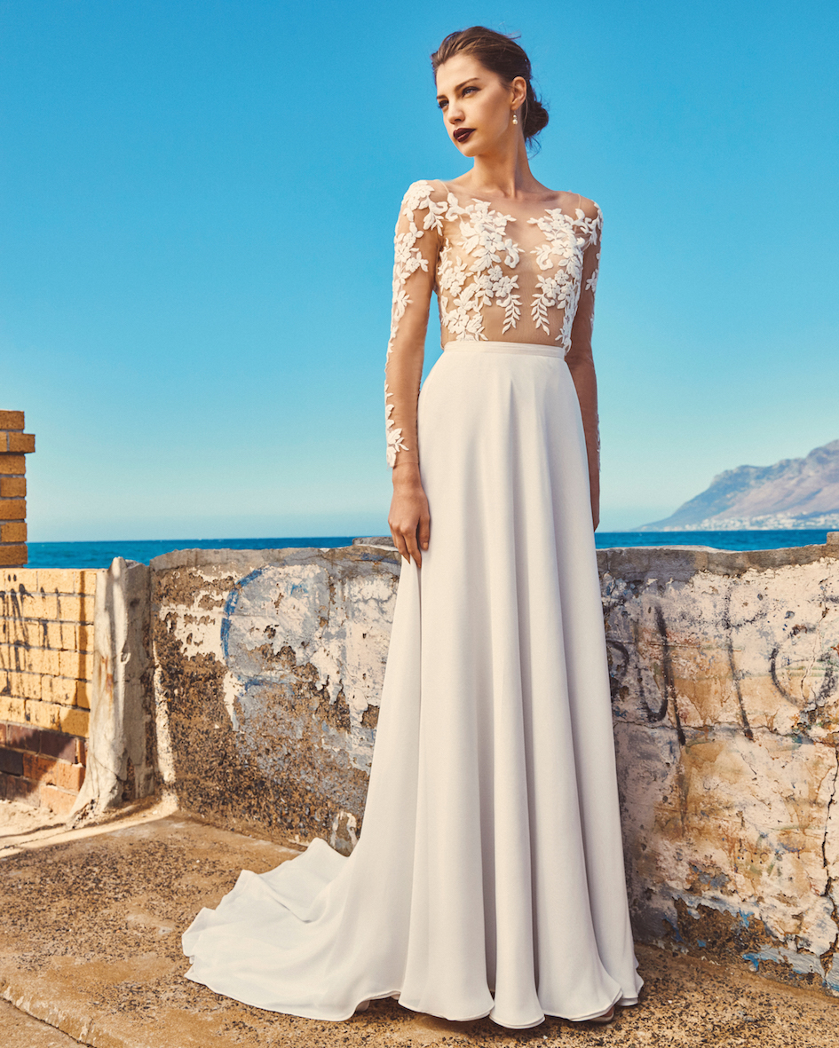 Elbeth Gillis T3017 Tara SK7617 Shelby Front - Elbeth Gillis - Luxuriously handcrafted couture wedding dresses, creating soft, feminine modern bridal wear Elbeth Gillis T3017 Tara SK7617 Shelby Front