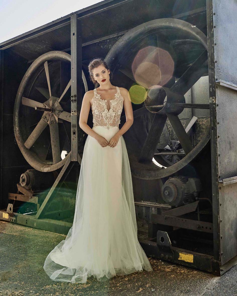 Elbeth Gillis D8218 Kayla Front 1 - Elbeth Gillis - Luxuriously handcrafted couture wedding dresses, creating soft, feminine modern bridal wear Elbeth Gillis D8218 Kayla Front 1