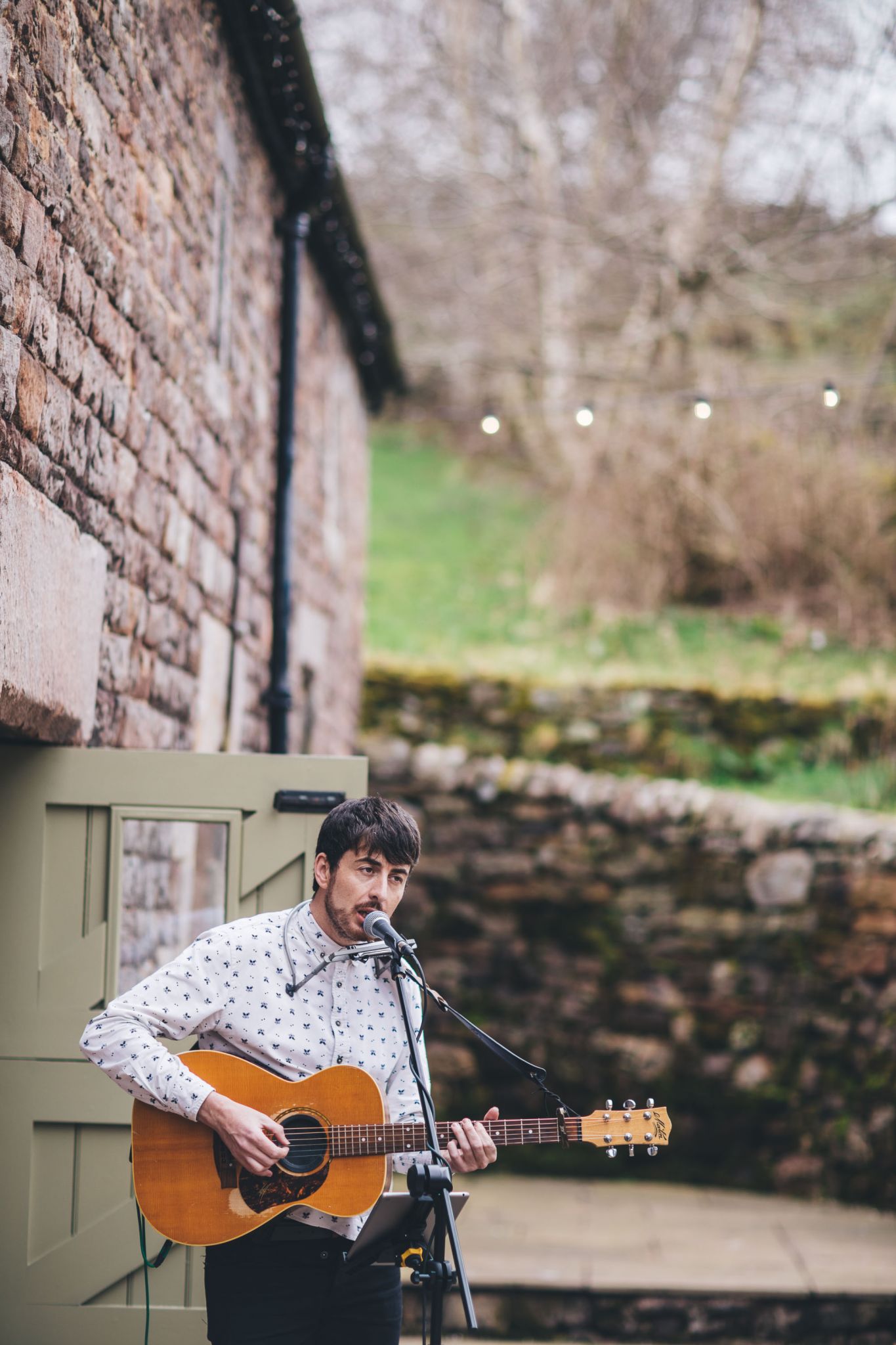 01 Wedding musician Michael Mulholland