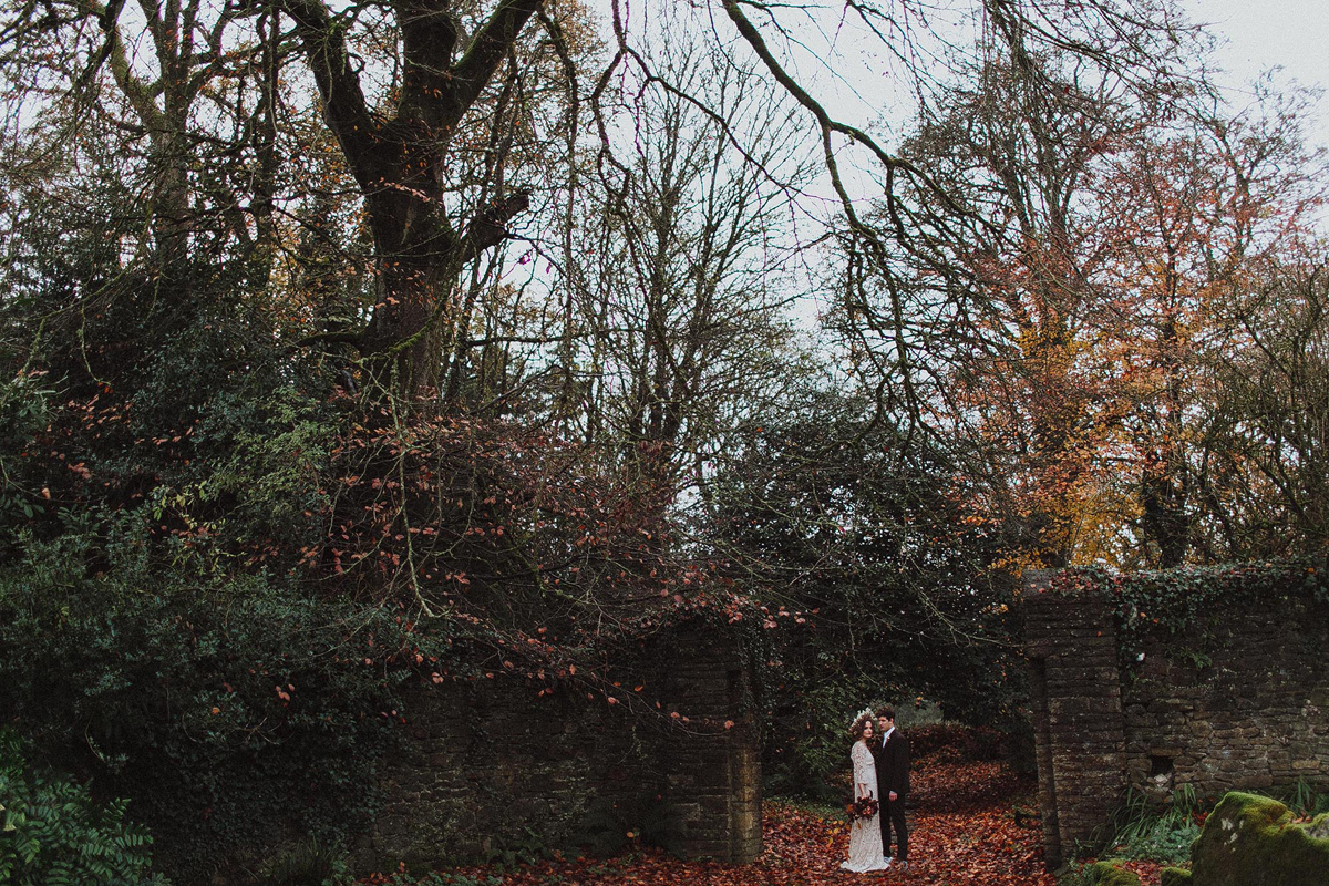 105 Serene and enchanting Autumnal bridal fairytale