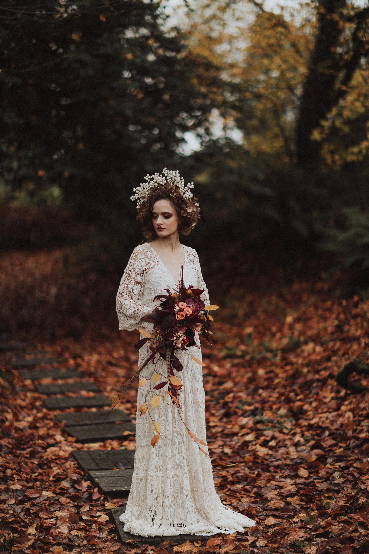 106 Serene and enchanting Autumnal bridal fairytale