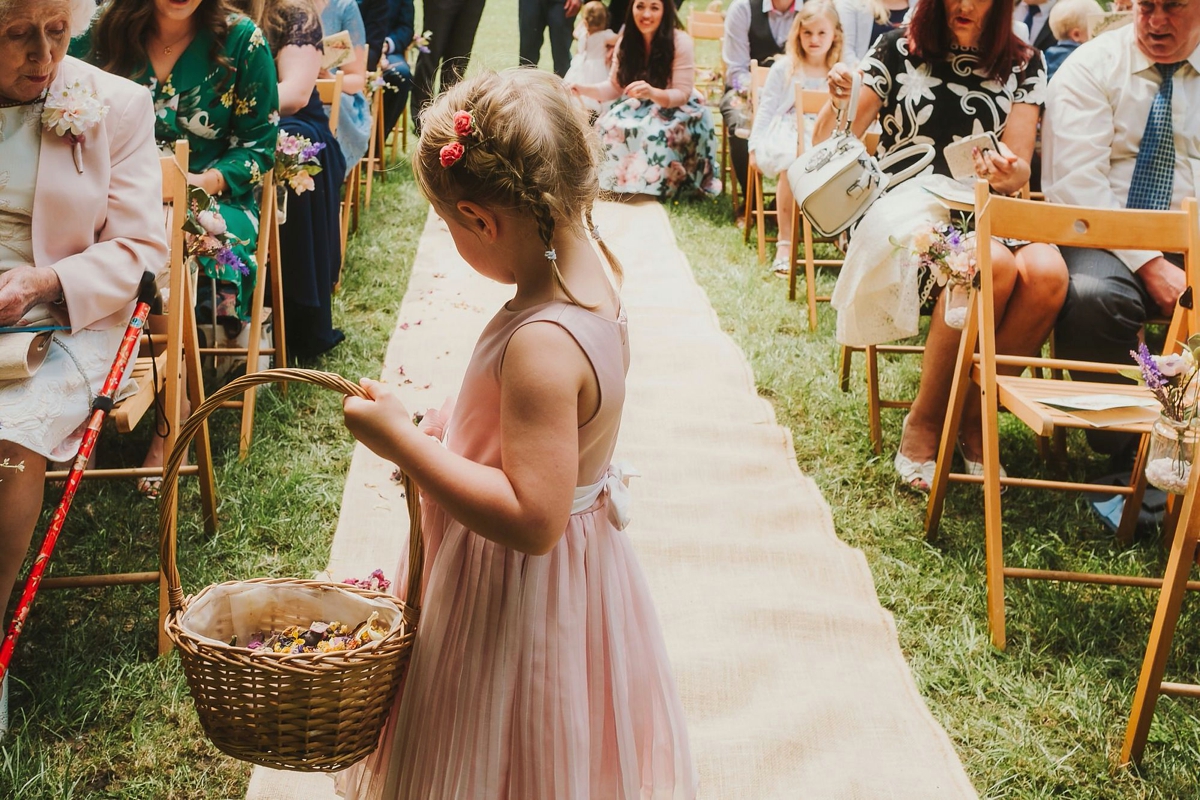 14 A Jenny Packham gown for a DIY wedding in the country