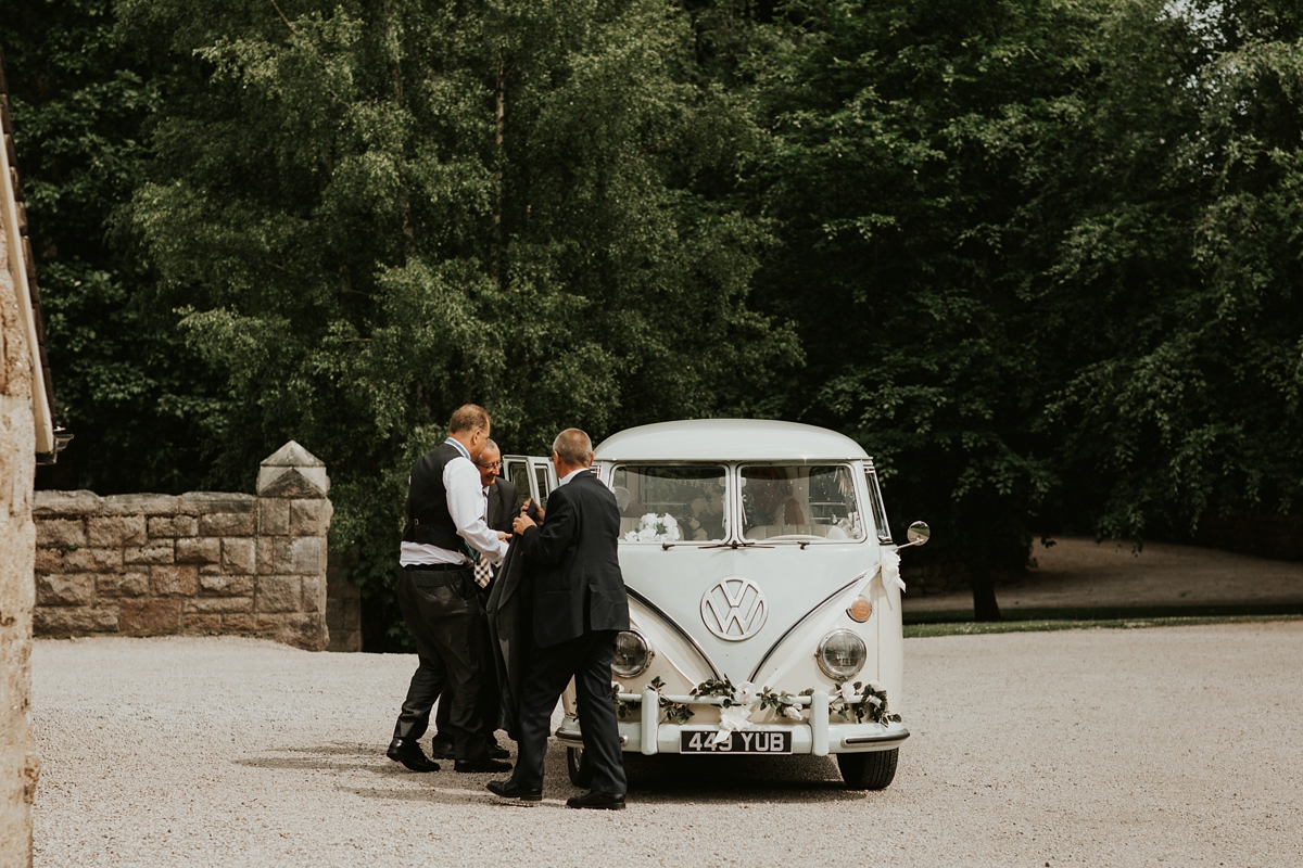 14 A bride in Karen Willis Holmes for a Coo Cathedral wedding