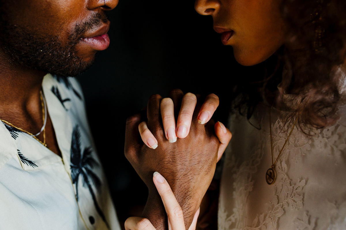 15 A modern day Baz Luhrmann inspired Romeo Juliet wedding editorial by The Wedding Enthusiast