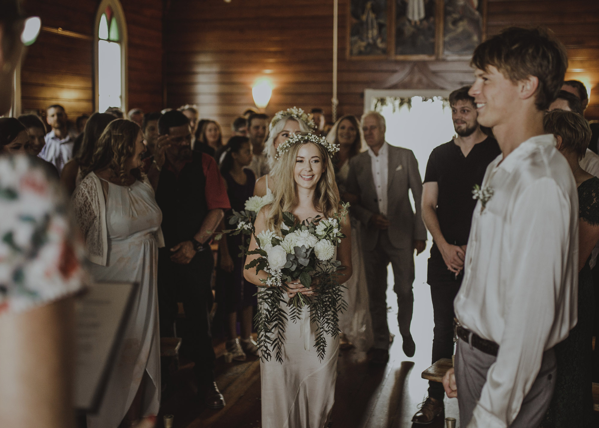 18 A low key New Zealand Estate wedding with a bohemian vintage vibe