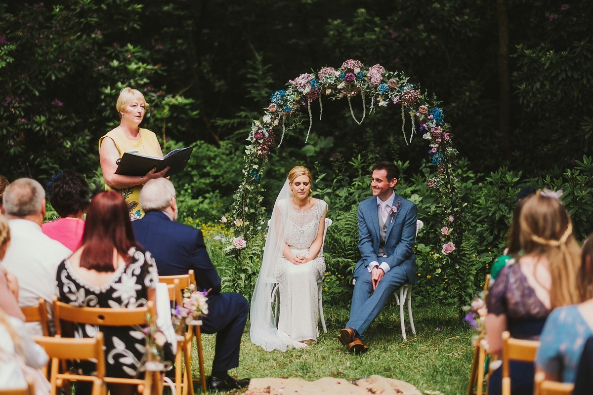 23 A Jenny Packham gown for a DIY wedding in the country