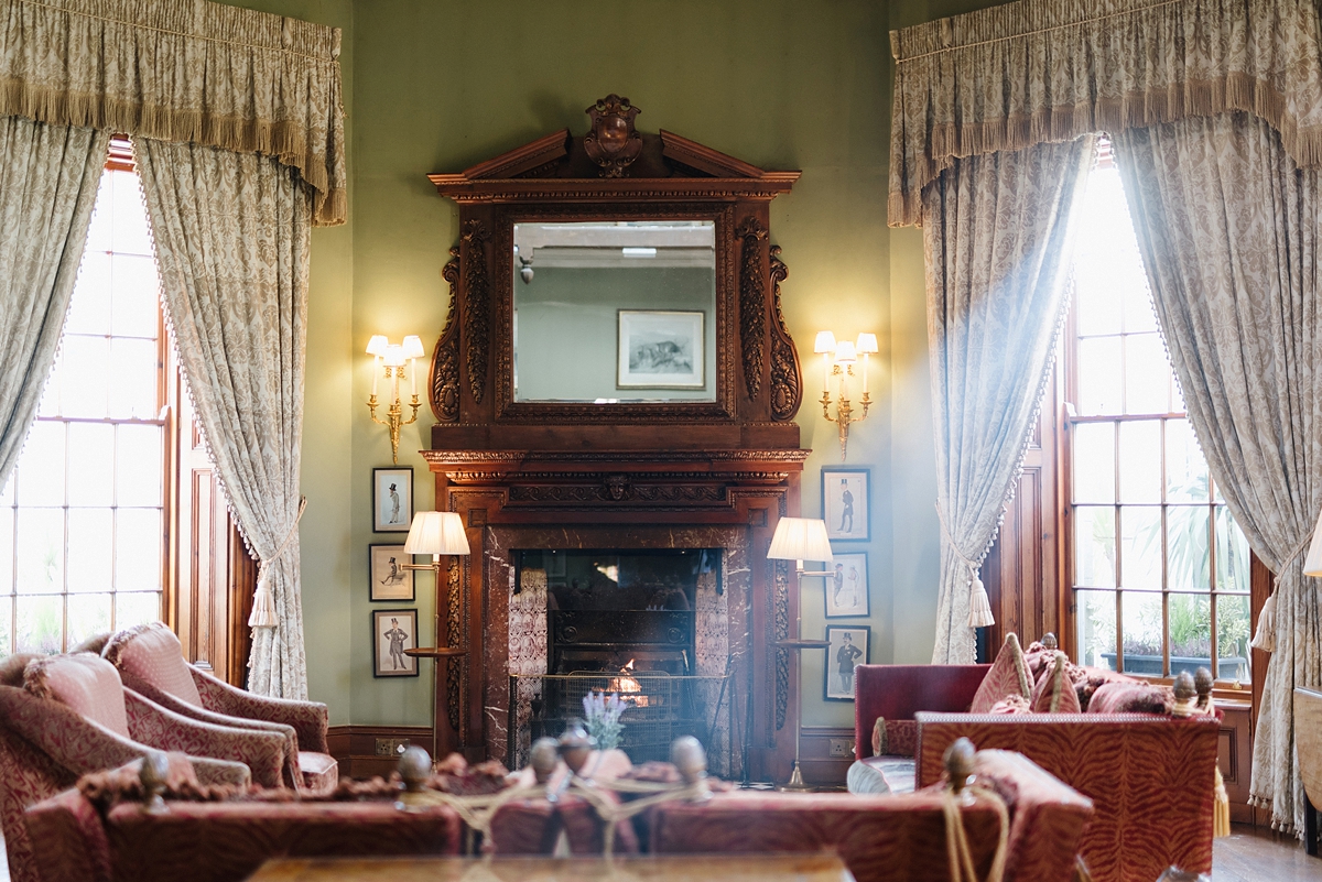 28 A Badgley Mischka Dress for a Timeless Irish Castle wedding