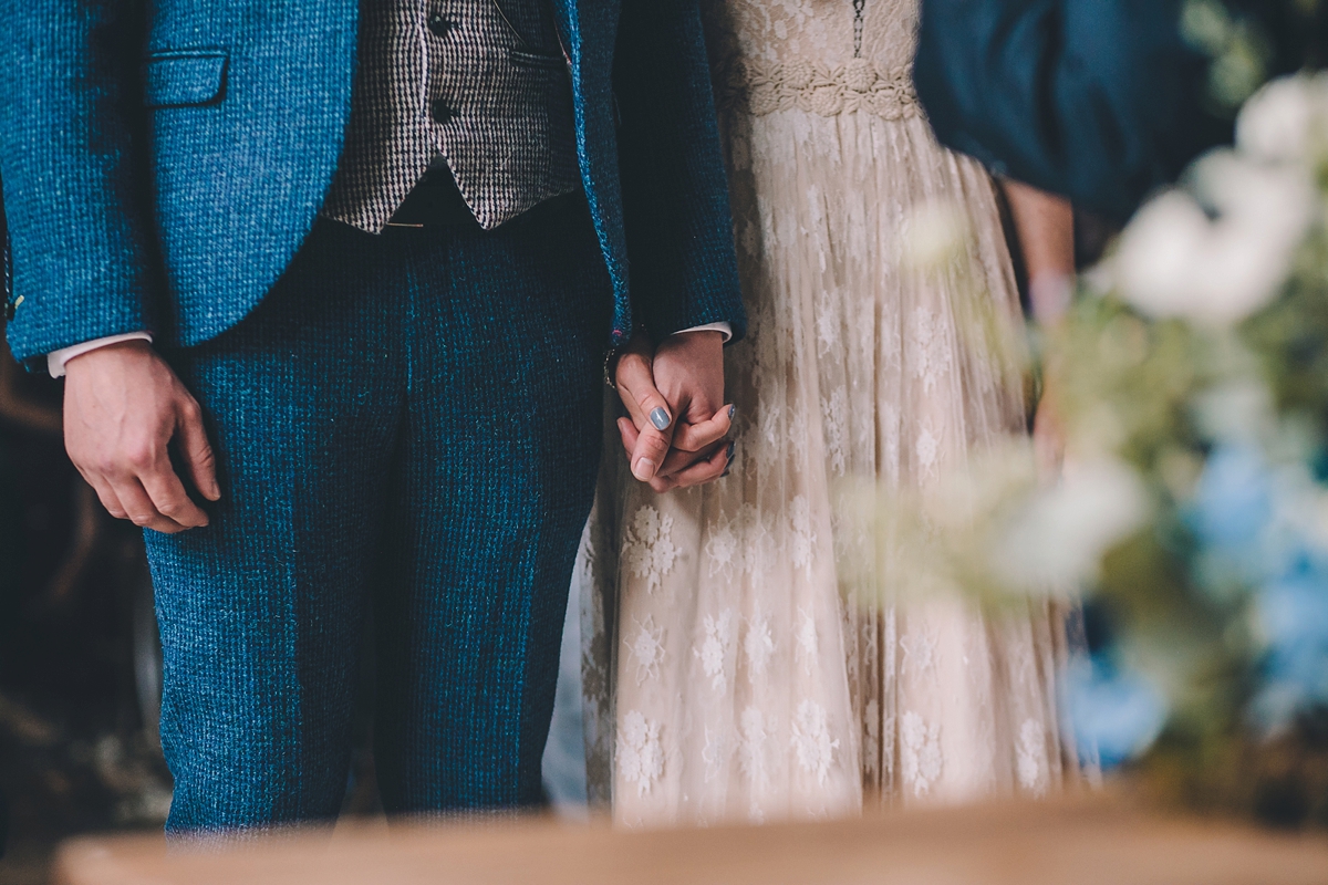 30 A relaxed bohemian barn wedding