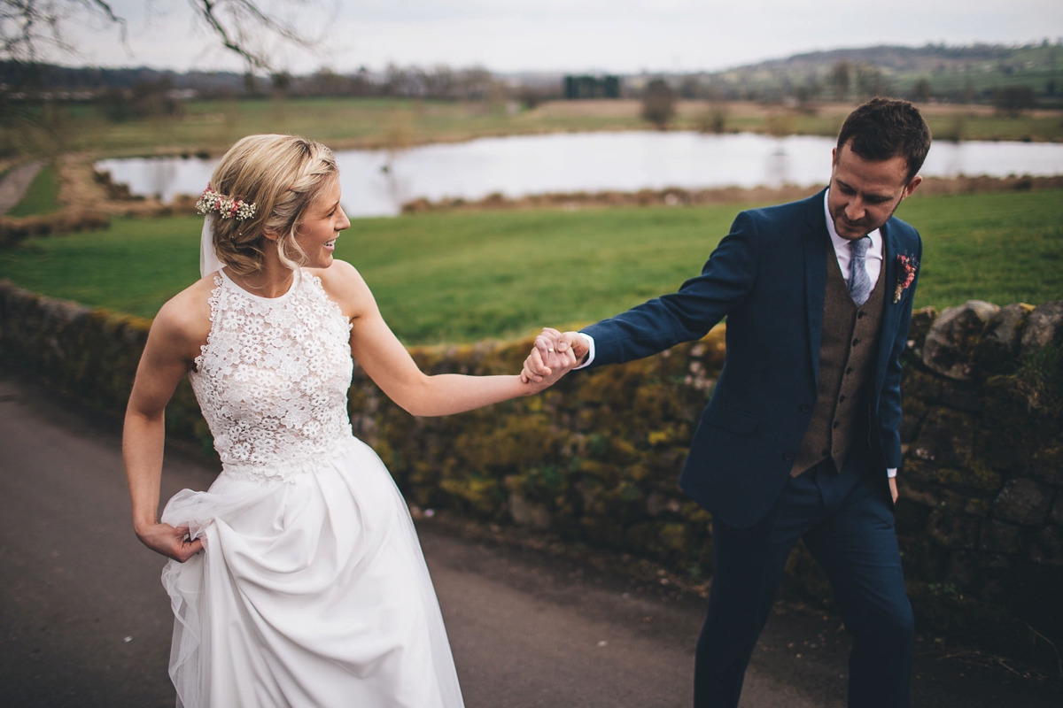 33 A Lambert Creations dress and dried flowers for a rustic barn wedding and online dating love story