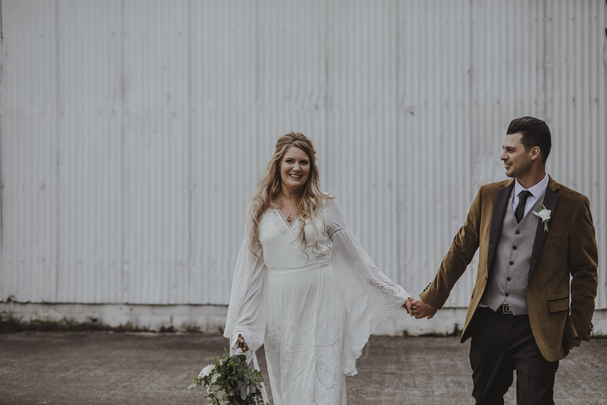 36 A low key New Zealand Estate wedding with a bohemian vintage vibe