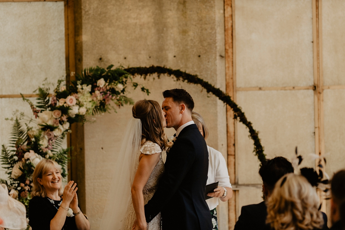 37 Jenny Packham glamour for a country house wedding at Grittleton House. Photography by Benjamin Stuart Wheeler