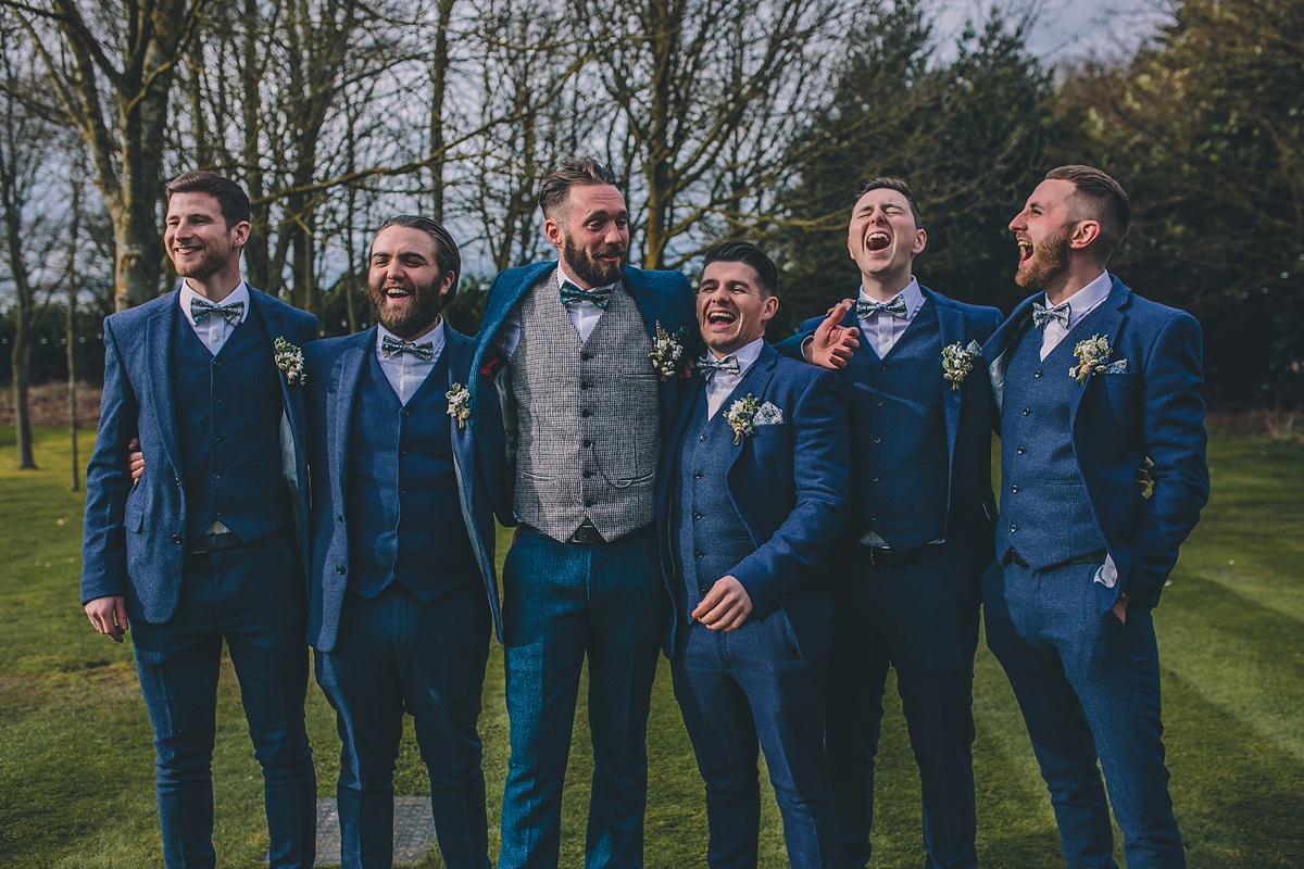 41 A relaxed bohemian barn wedding