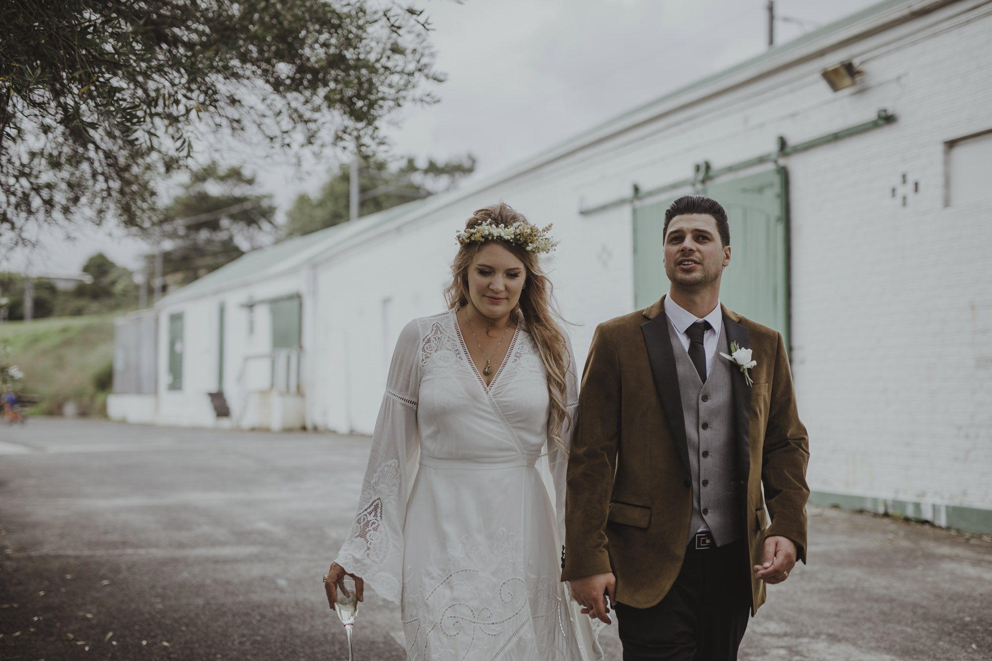 43 A low key New Zealand Estate wedding with a bohemian vintage vibe