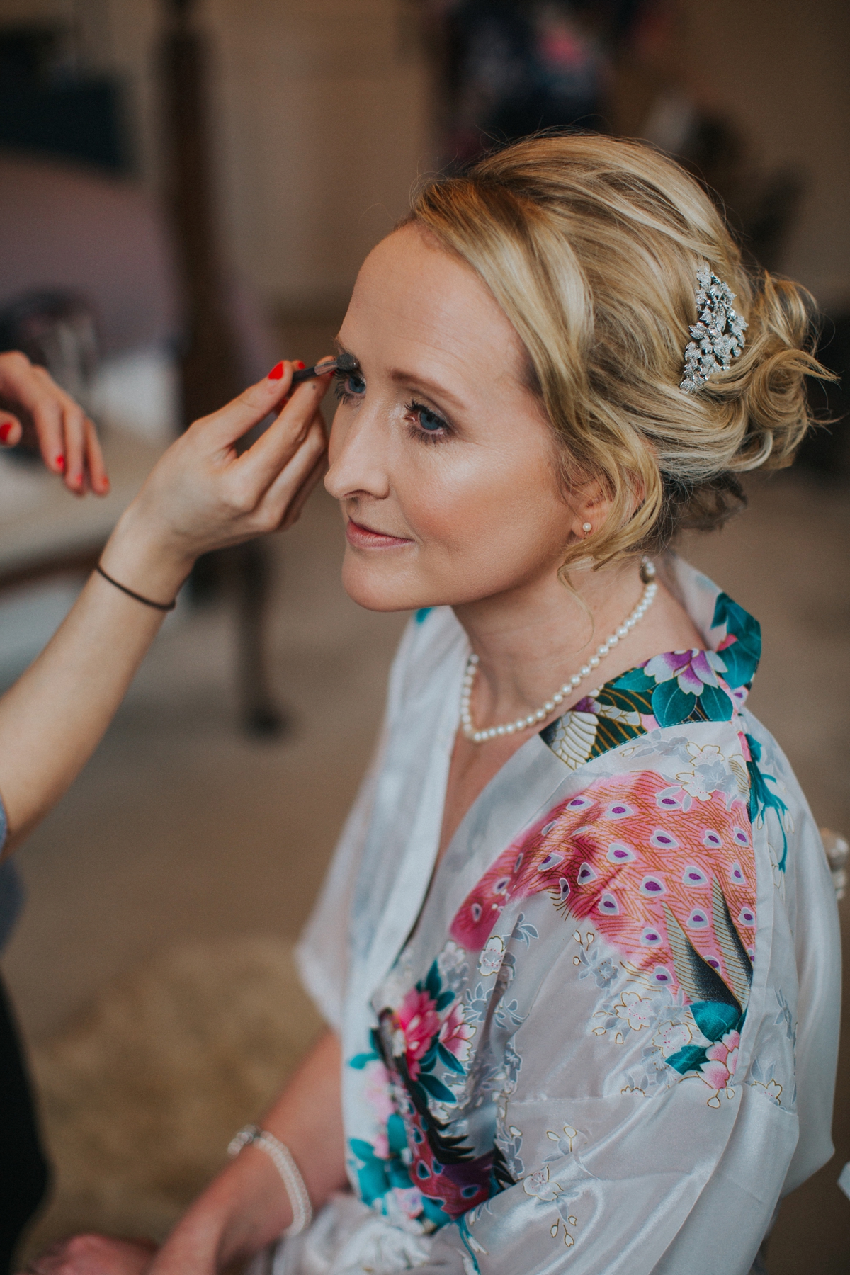 44 A Kenneth Williams gown for a rustic country house wedding on Valentines Day. Image by Lisa Webb Photography