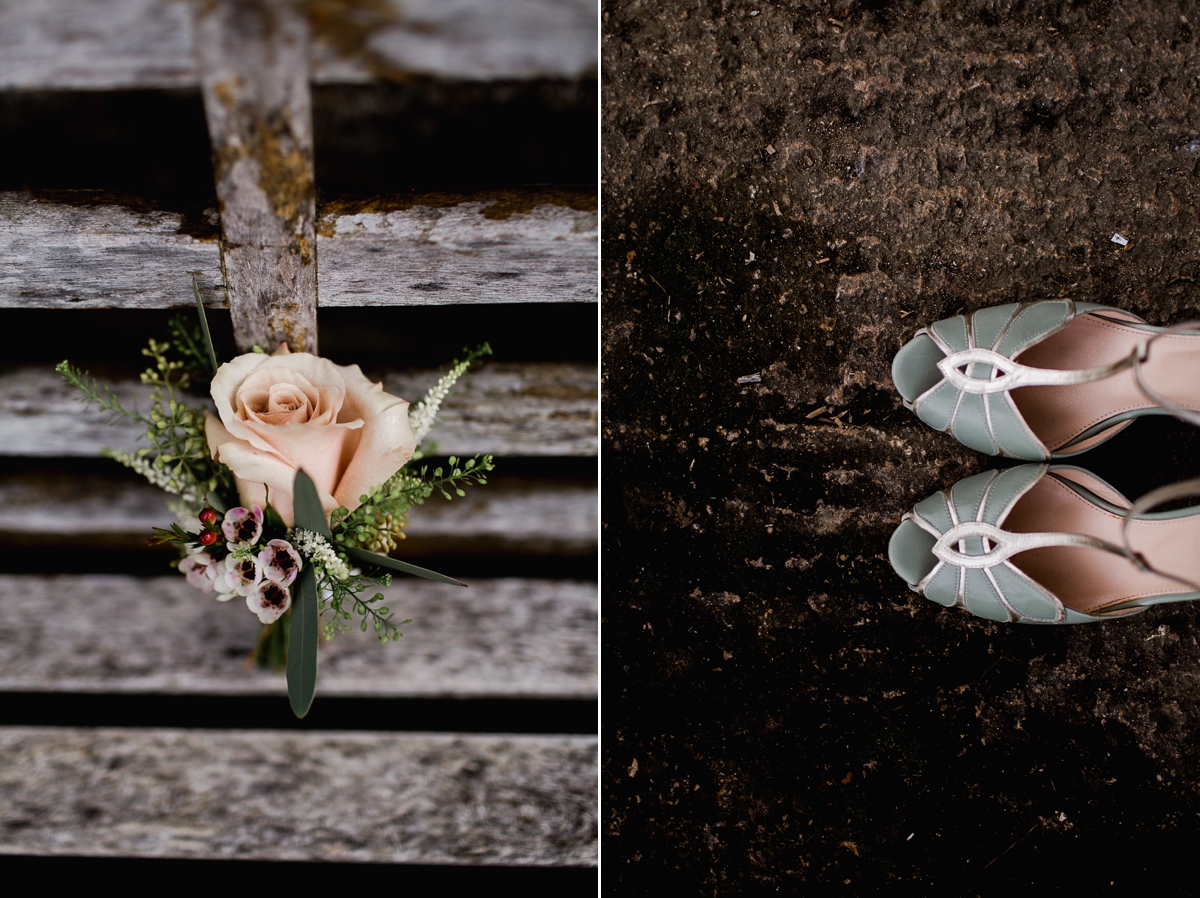 5 An Essence of Australia gown for an Oxfordshire barn wedding - An Essense of Australia Gown for a Bride with Short Hair and her Rustic Oxfordshire Barn Wedding 5 An Essence of Australia gown for an Oxfordshire barn wedding
