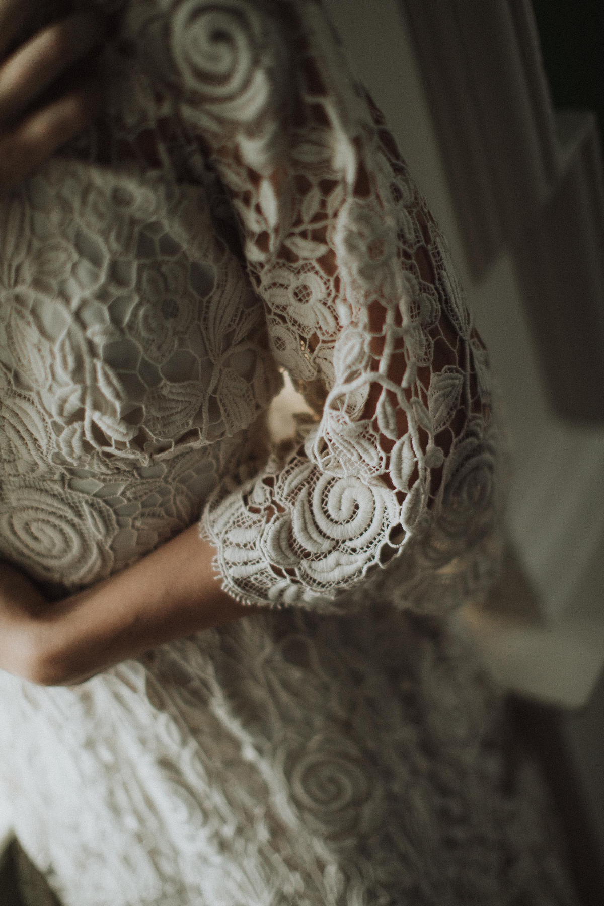 50 Serene and enchanting Autumnal bridal fairytale
