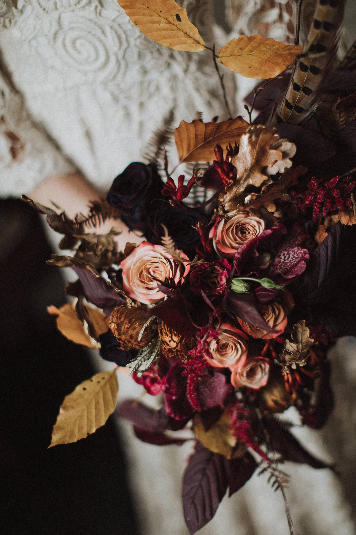 57 Serene and enchanting Autumnal bridal fairytale