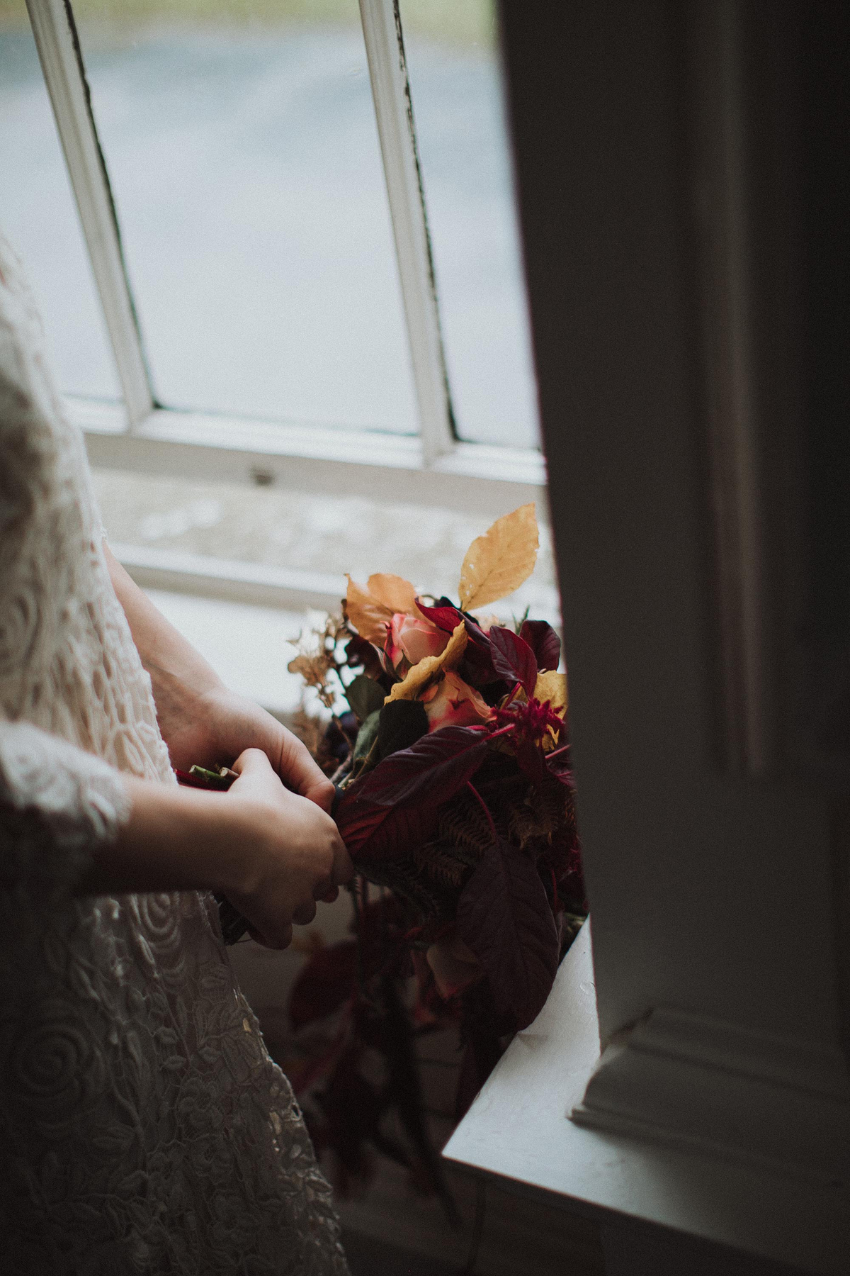69 Serene and enchanting Autumnal bridal fairytale