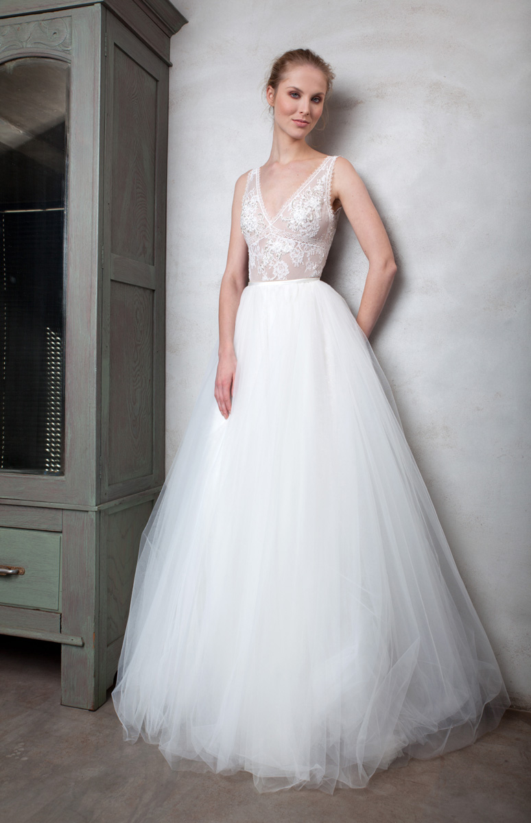AG MG 8770 Alison top with Sapphire skirt front 1 1 - Introducing Anna Georgina By Kobus Dippenaar - Sensual + Cosmopolitan Modern Wedding Dresses AG MG 8770 Alison top with Sapphire skirt front 1 1