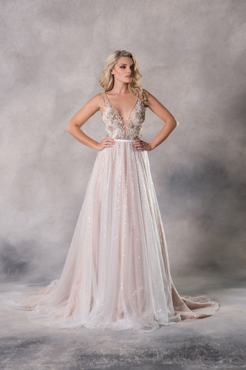 Anna Georgina Couture Brigitte top Couture and Maxine skirt AG front 1 - Introducing Anna Georgina By Kobus Dippenaar - Sensual + Cosmopolitan Modern Wedding Dresses Anna Georgina Couture Brigitte top Couture and Maxine skirt AG front 1