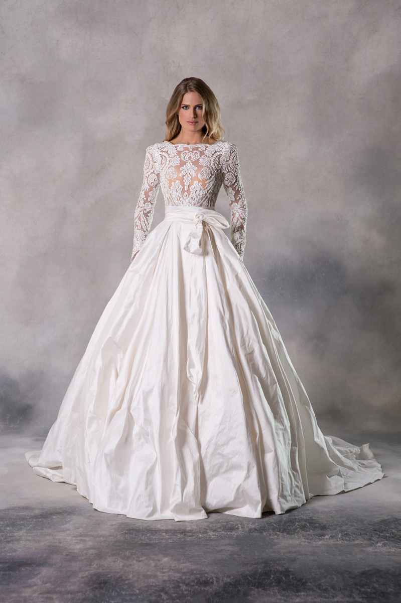 Anna Georgina Couture Valencia top Stella skirt front 1 - Introducing Anna Georgina By Kobus Dippenaar - Sensual + Cosmopolitan Modern Wedding Dresses Anna Georgina Couture Valencia top Stella skirt front 1