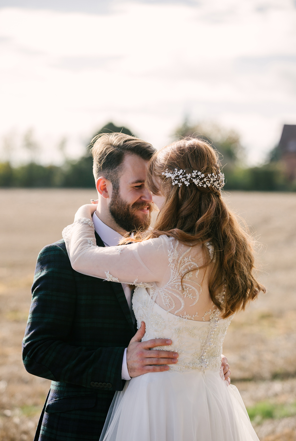 36 A handmade and vintage inspired Autumn barn wedding