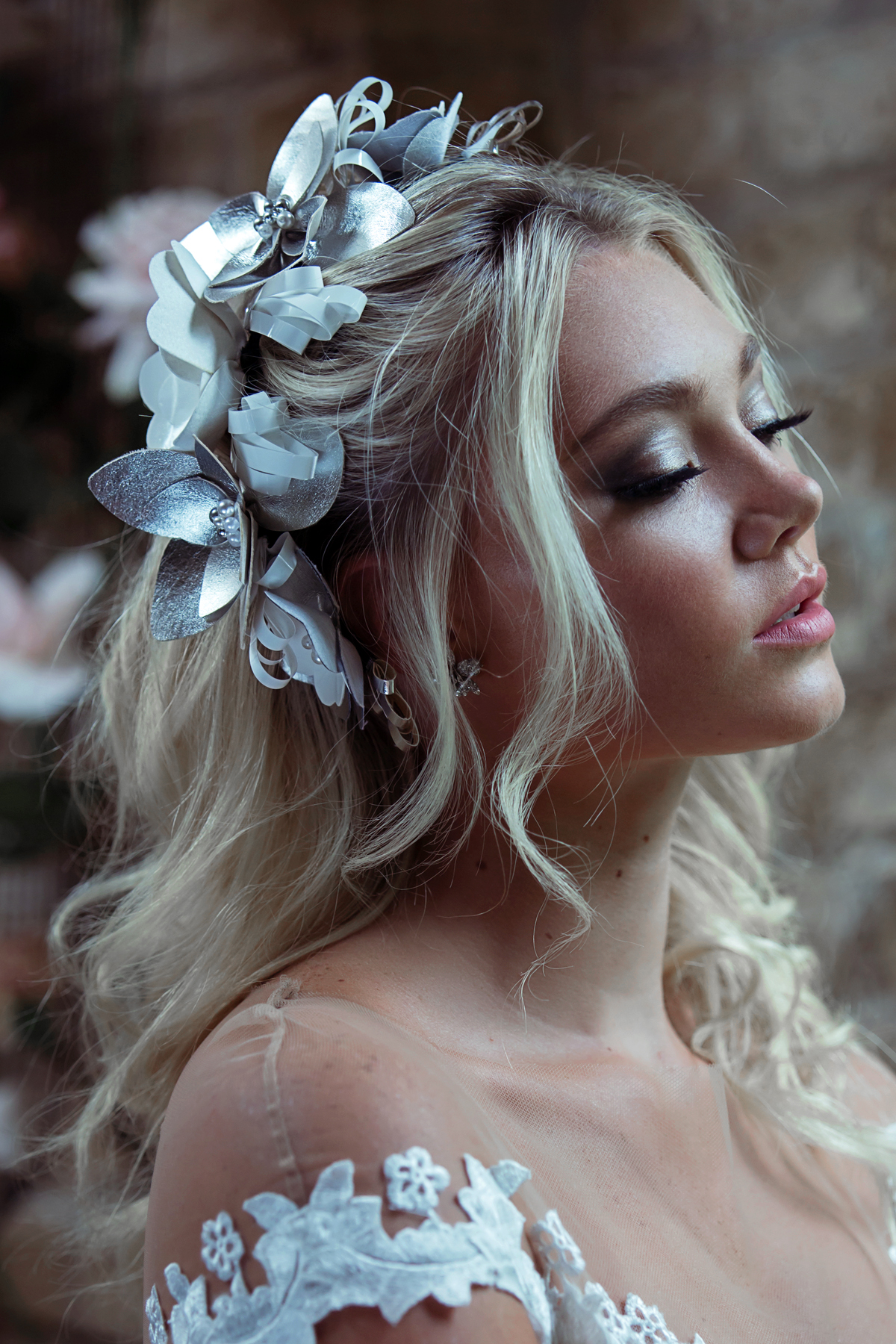 3D Floral bridal headpiece by Lizzie McQuade