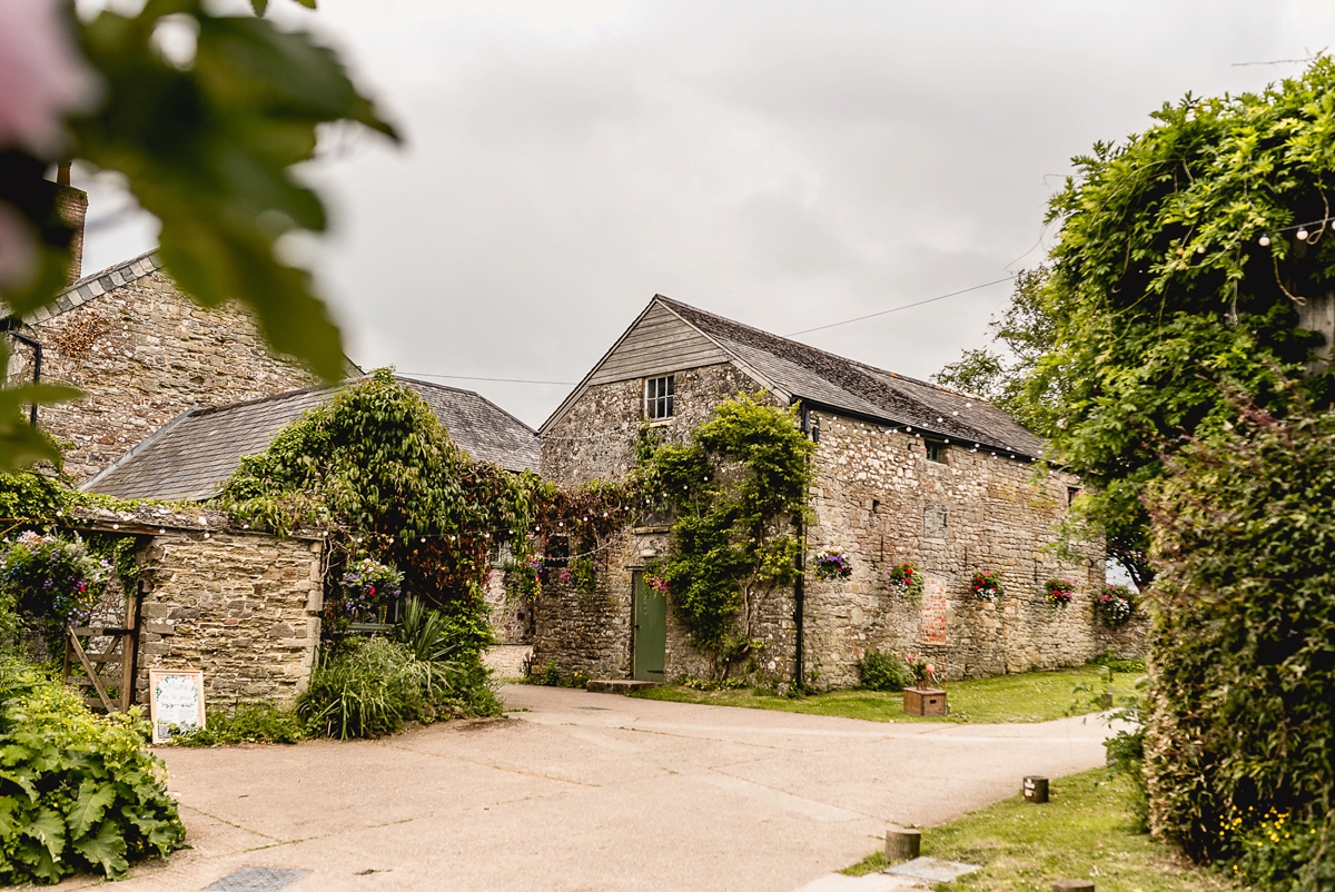 A Badgley Mischka gown for a bright and colourful devon country wedding 1