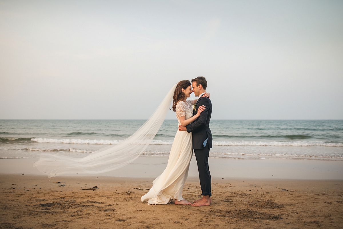 A Jenny Packham bride and her beachside wedding in Northumberland 34