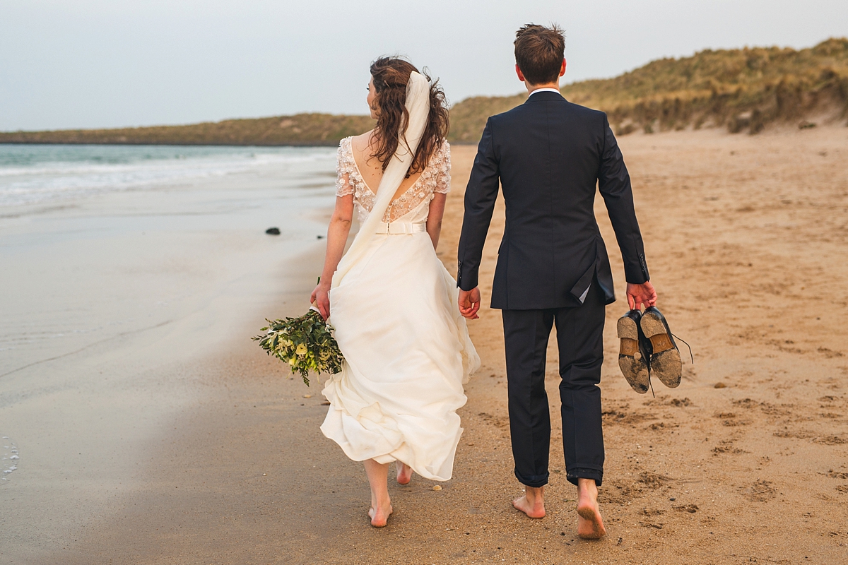 A Jenny Packham bride and her beachside wedding in Northumberland 35