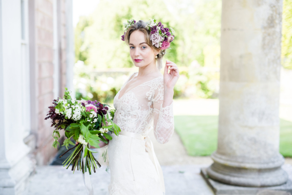 Spring Wedding Elegance Inspired by the Romance of Shakespeare’s Sonnet 18